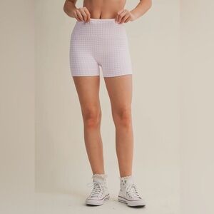 🆕🤍💗BABY PINK GINGHAM SHORTS